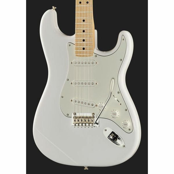 Fender Player Strat