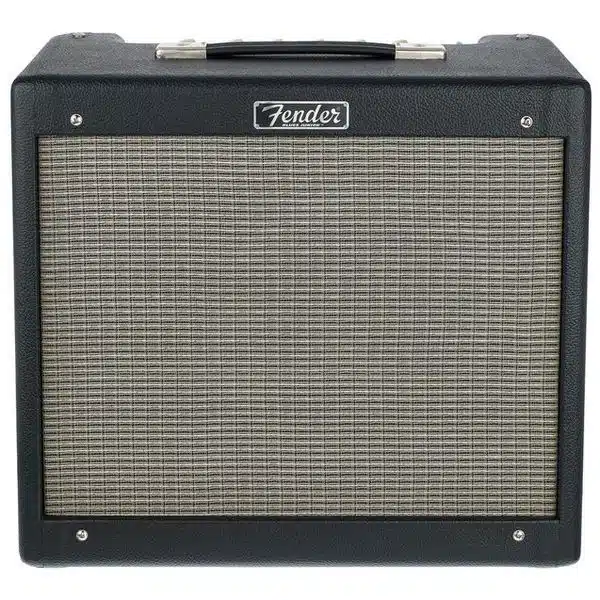 fender blues junior iv - front view