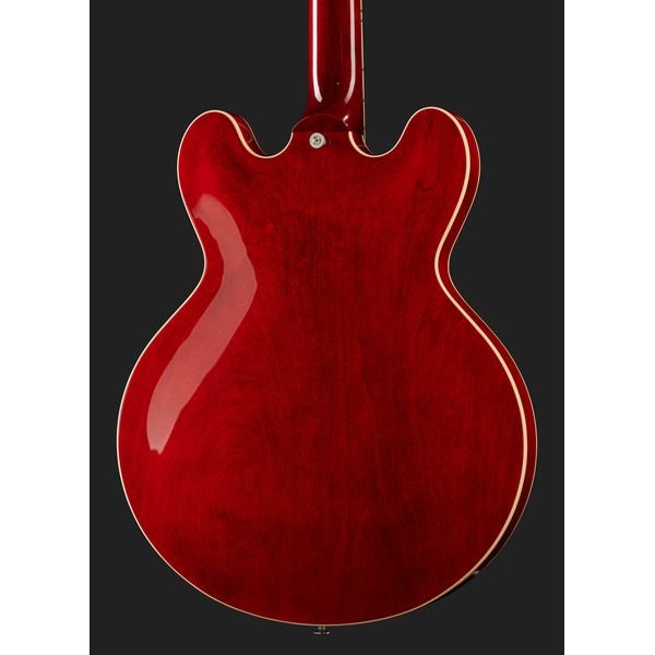 Gibson ES-335 60s Cherry body detail and f-holes